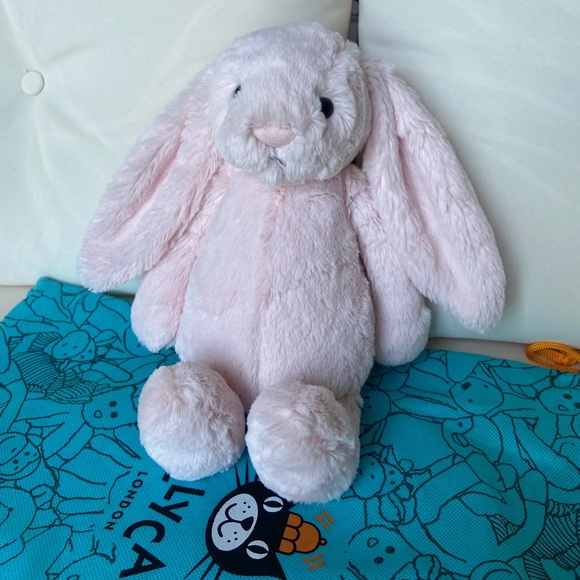FLASH SALE❗️NWT Jellycat Bashful Pink Bunny - Picture 6 of 6